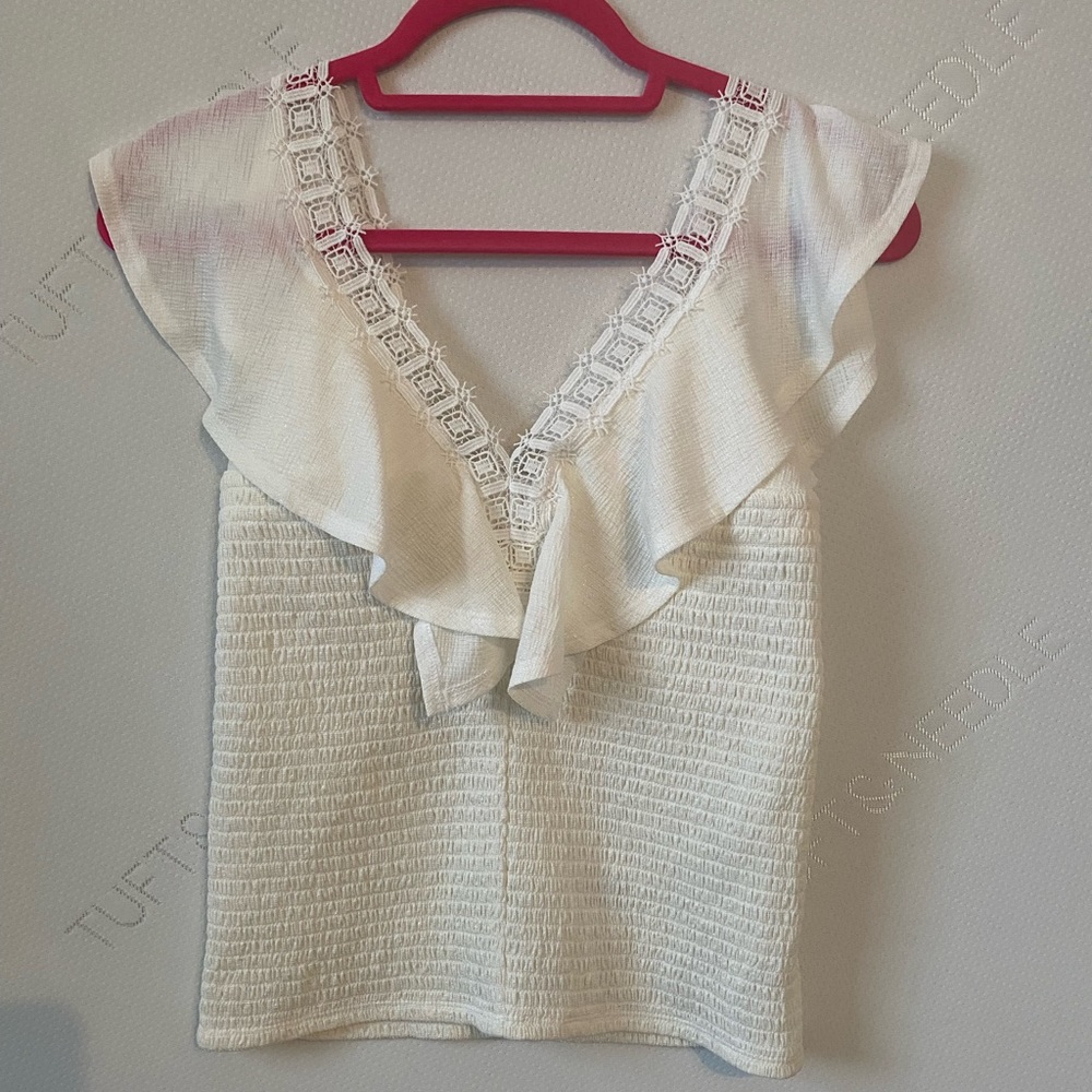 White ribbed Express shirt size small NWT